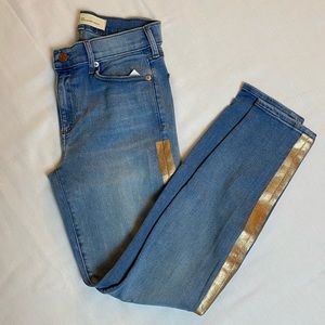 Gap • True Skinny Ankle Jeans w/ Gold Stripe